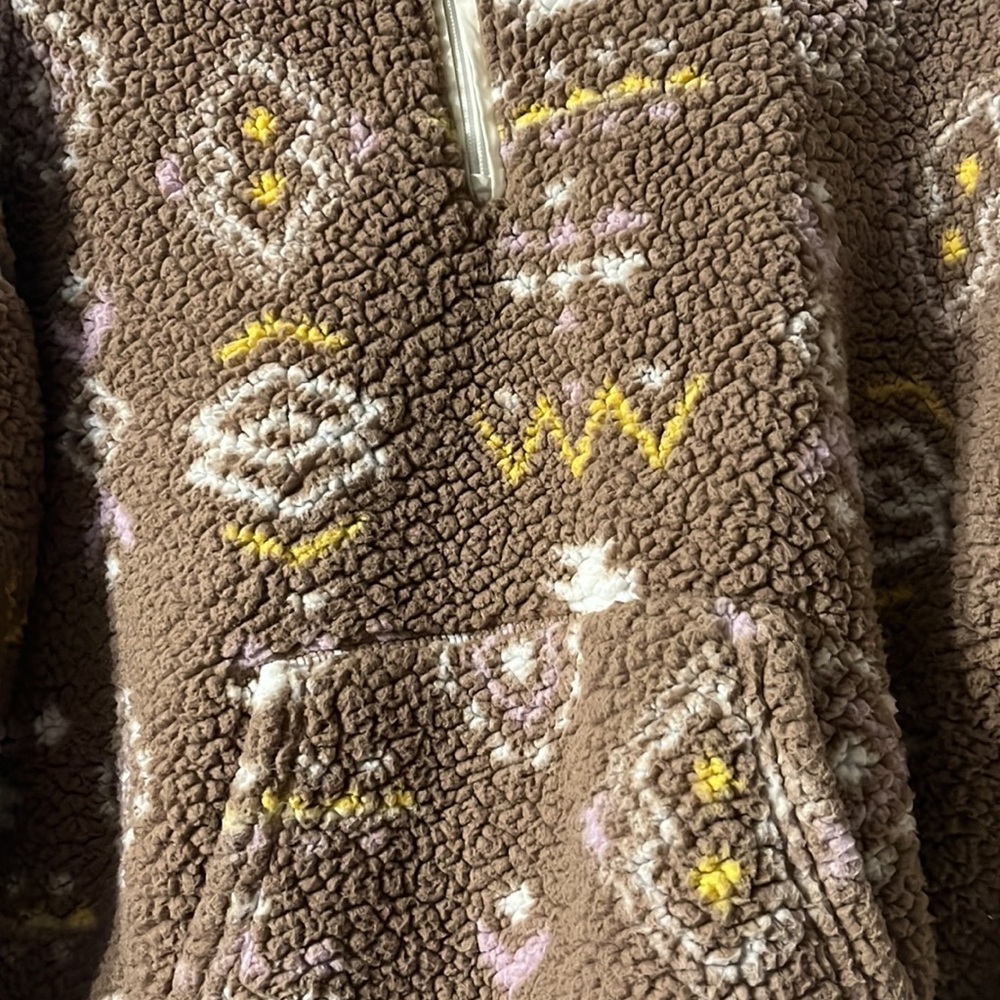 Pullover sweater - Picture 2 of 3